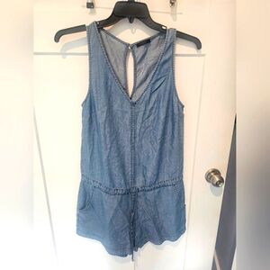 bobiBLACK Chambray Sleeveless Romper with Drawstring Waist – Medium Wash Small